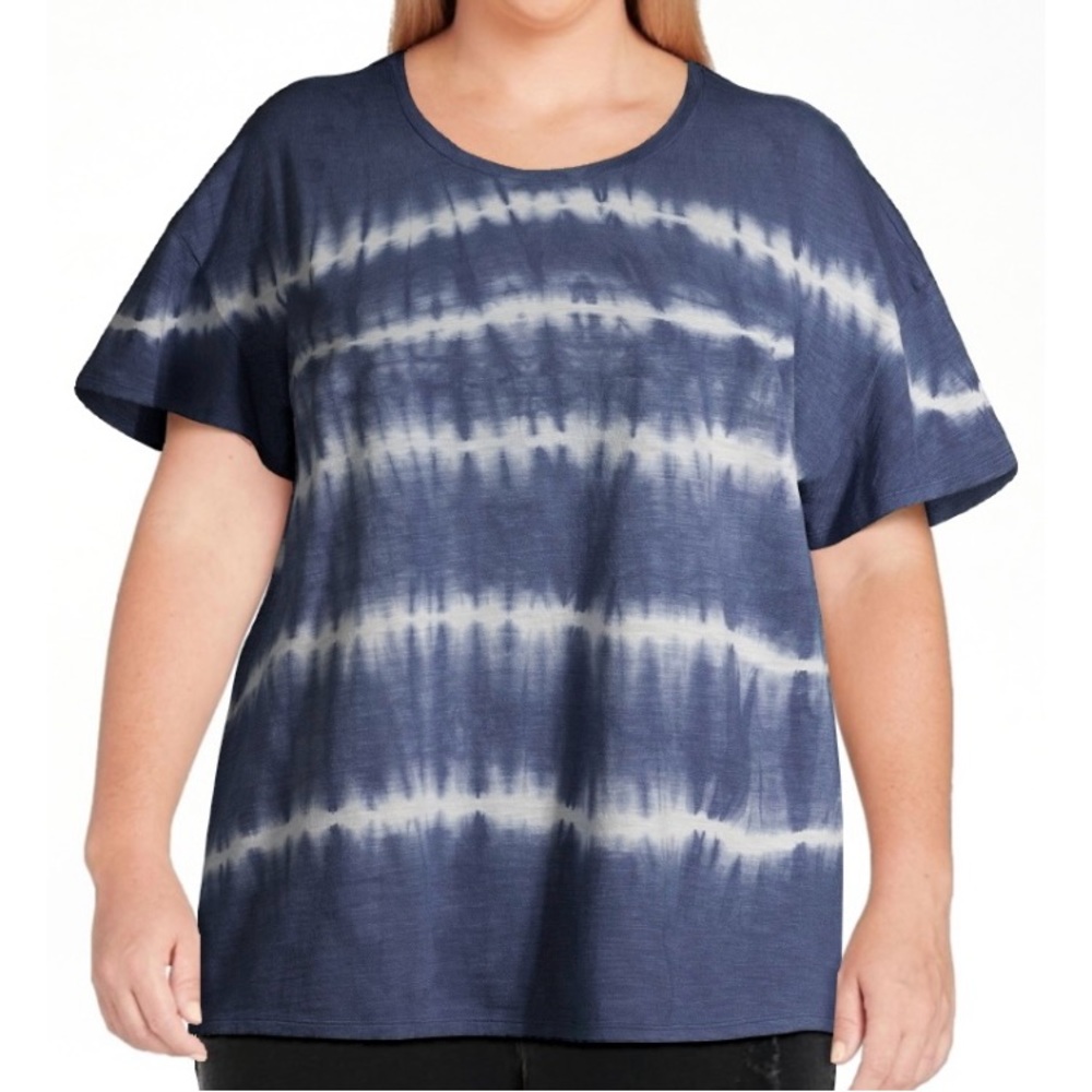 Terra &Sky short sleeve blue and white tie dye shirt. Size 3x 24w-26w